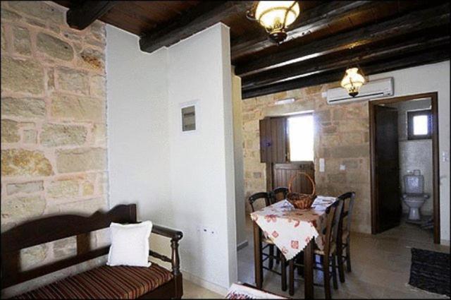 Esperides Stone Houses Palékasztro Kültér fotó